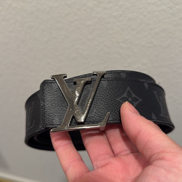 Louis Vuitton Belt - Picture 2 of 8